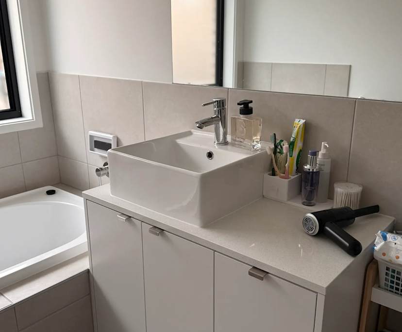 $260, Share-house, 3 bathrooms, Park Ridge QLD 4125