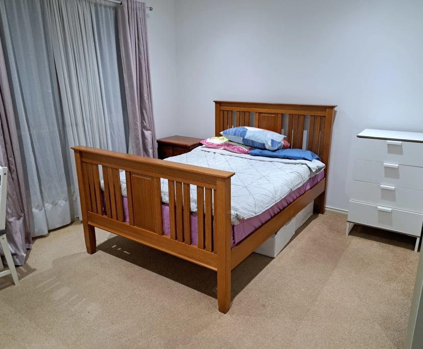 Furnished room in a share house