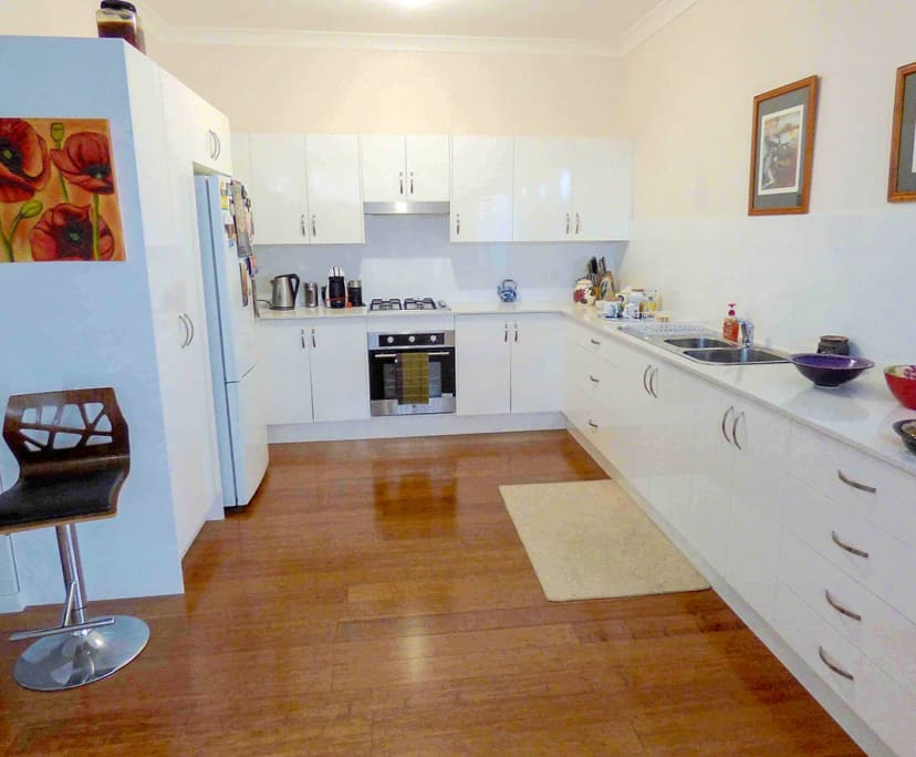 $260, Share-house, 3 bathrooms, Oak Flats NSW 2529