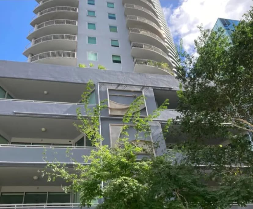 $500, Flatshare, 3 bathrooms, Brisbane City QLD 4000