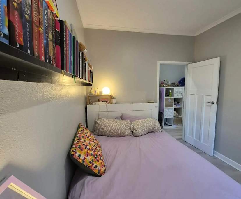 Unfurnished room in a share house