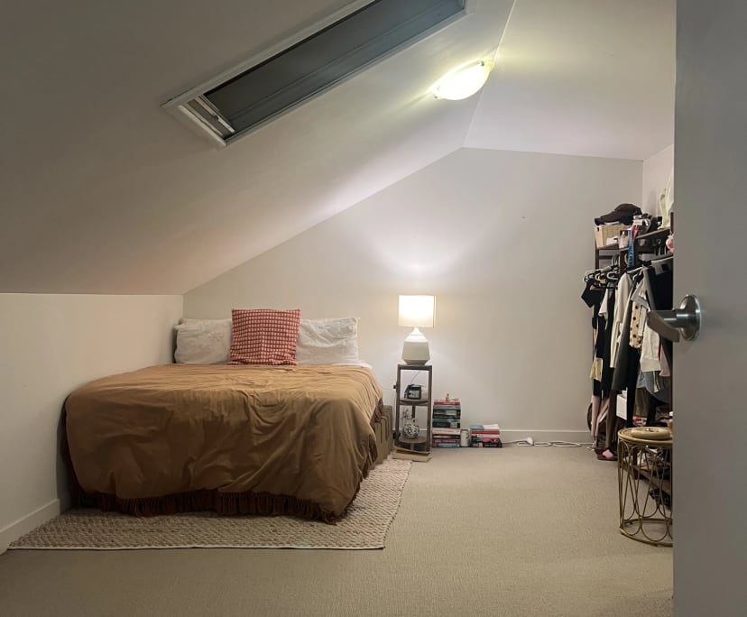 Unfurnished room in a share house