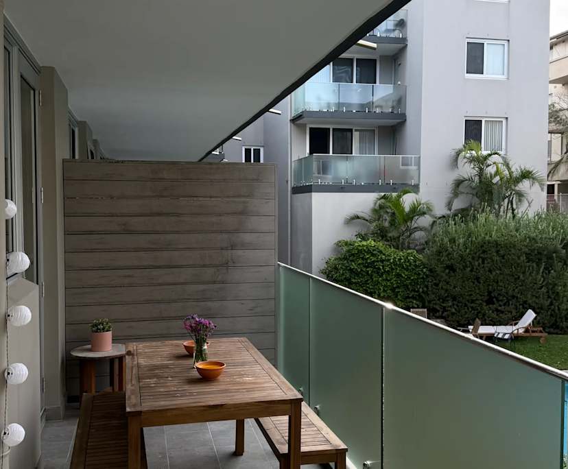 Unfurnished room in a flatshare