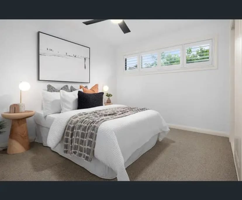Unfurnished room with own bathroom