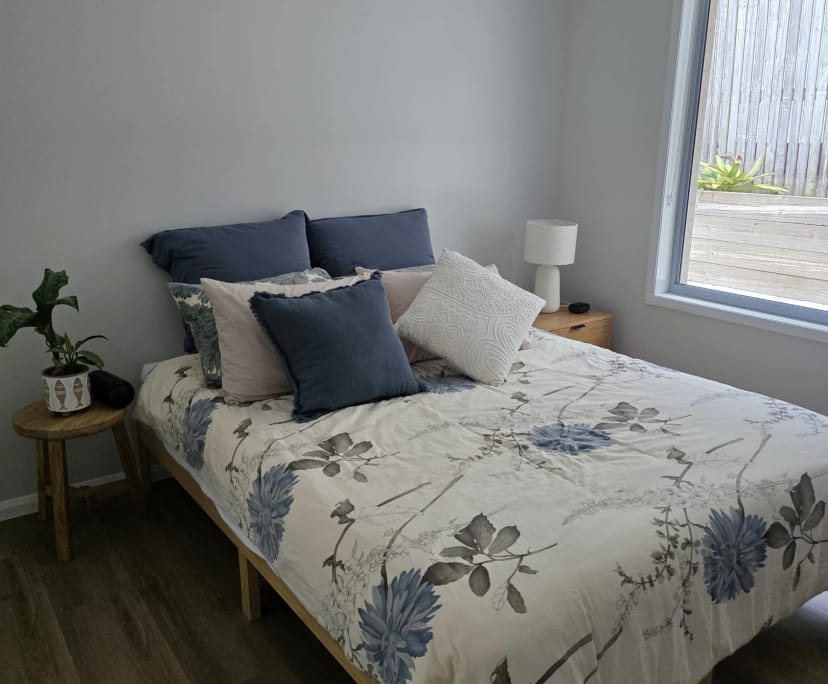 $400, Share-house, 3 bathrooms, Slade Point QLD 4740