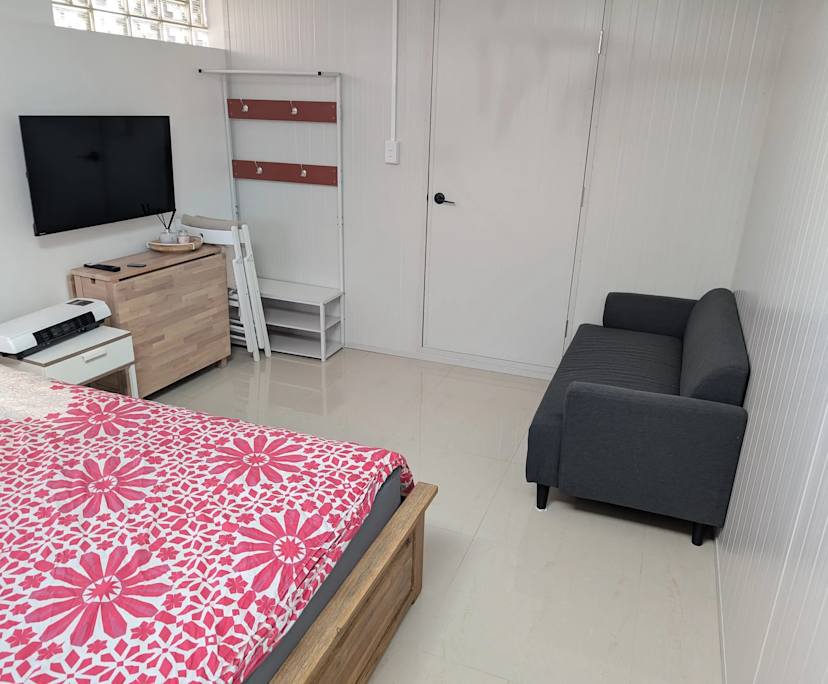 $450, Student-accommodation, 1 bathroom, Victoria Park WA 6100