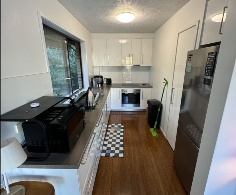 $360, Share-house, 2 bathrooms, Surfers Paradise QLD 4217