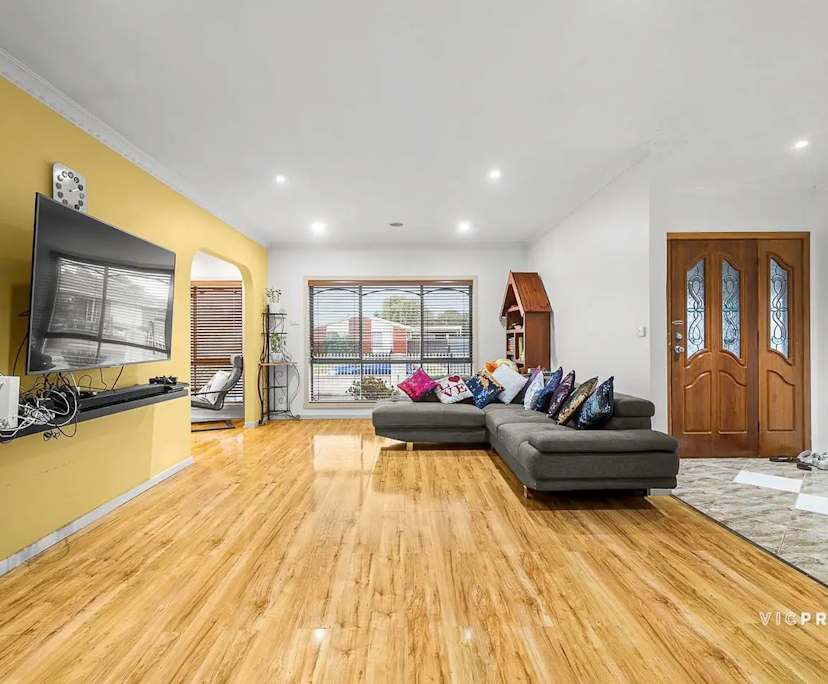 Room in a share house