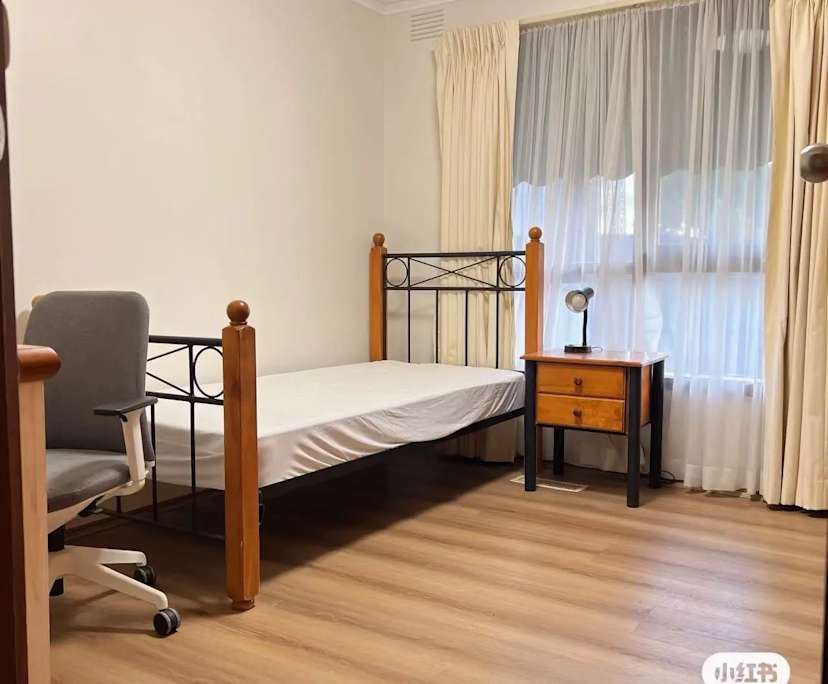 Furnished room with own bathroom