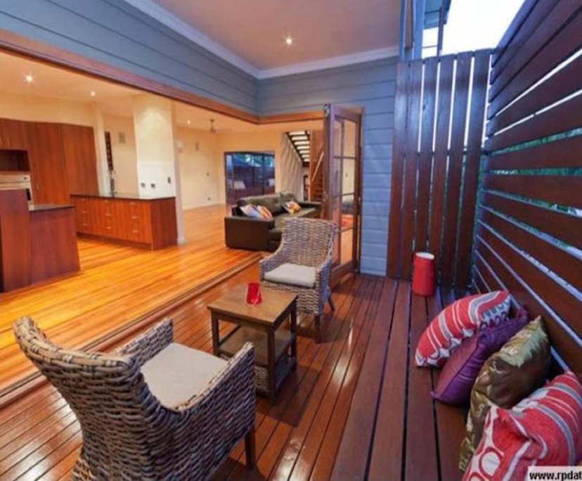 $220, Share-house, 4 bathrooms, Red Hill QLD 4059