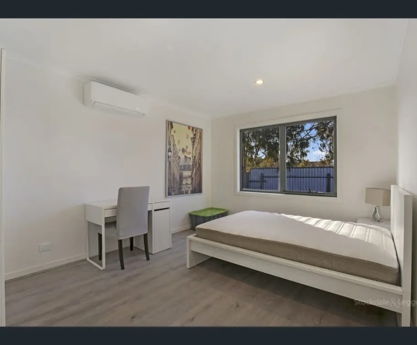 Room for Rent in Mill Park, Melbourne 195, Furnis...
