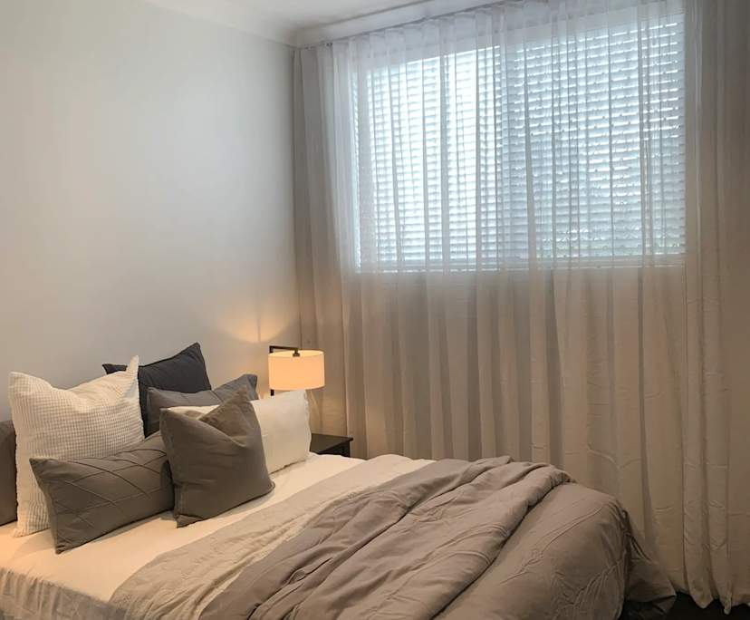 Room in a share house