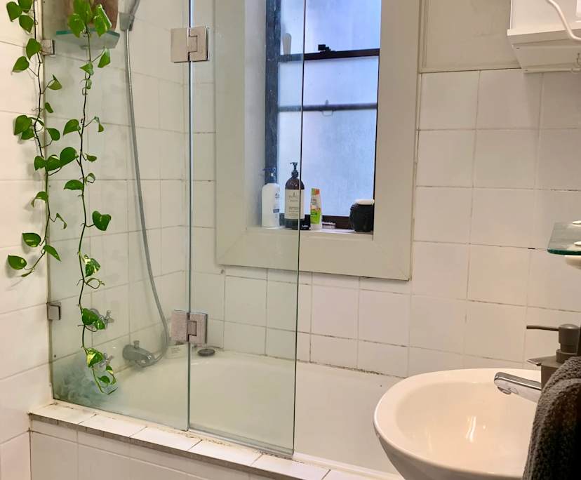 $475, Share-house, 4 bathrooms, Bondi Beach NSW 2026