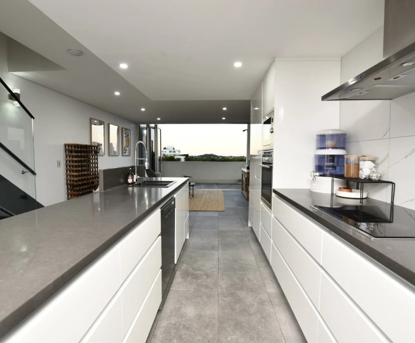 $670, Flatshare, 3 bathrooms, Spring Hill QLD 4000