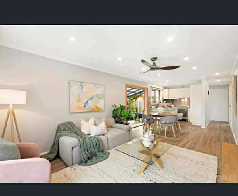 Whole property with 2 rooms for rent