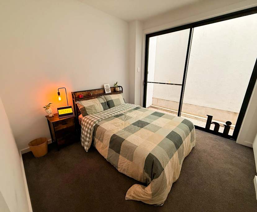 Furnished room with own bathroom