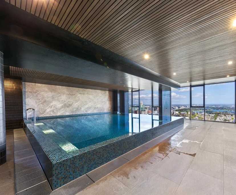 Room in a share house