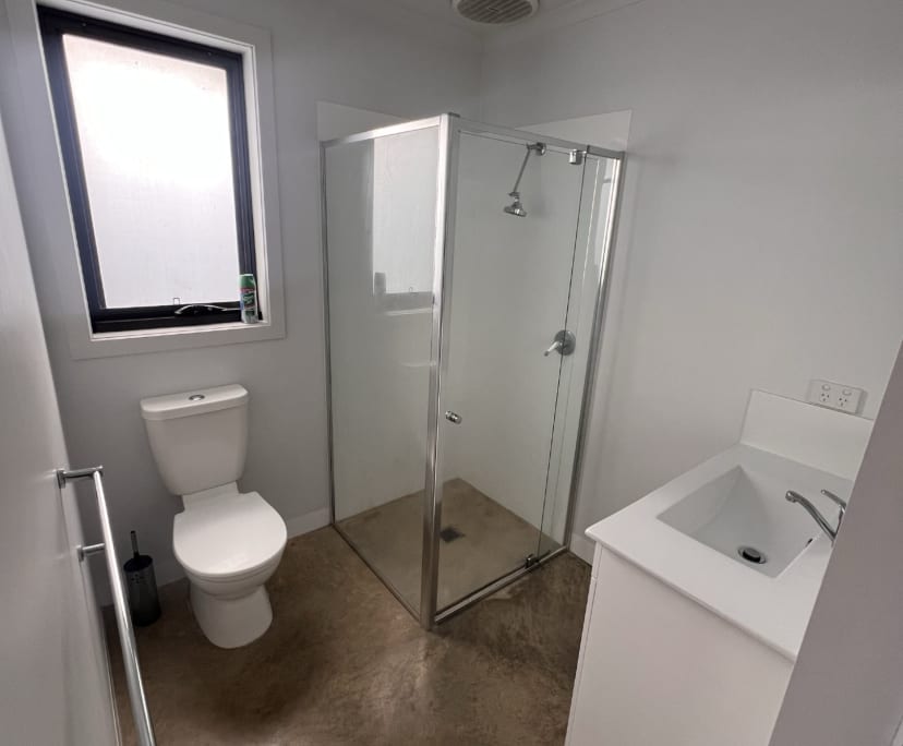 $275, Share-house, 4 bathrooms, Waurn Ponds VIC 3216