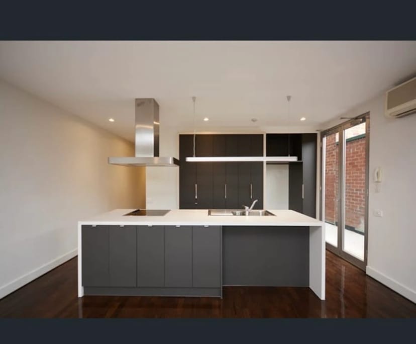 Whole property with 2 rooms for rent