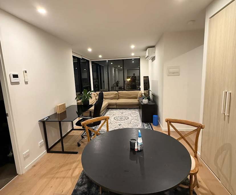 $375, Flatshare, 2 bathrooms, Essendon VIC 3040