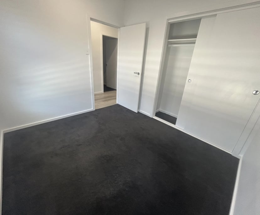 Room in a share house