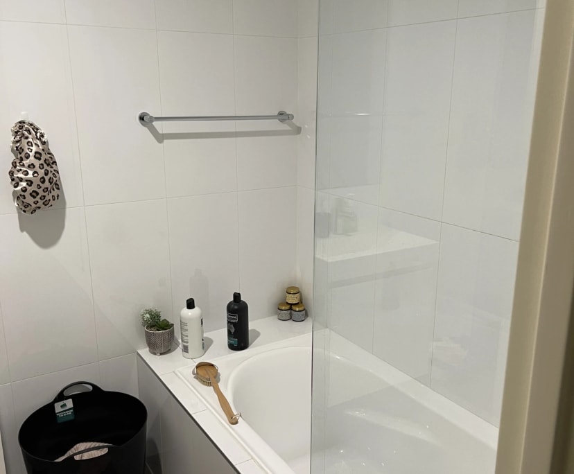 $300, Flatshare, 2 bathrooms, Carlingford NSW 2118