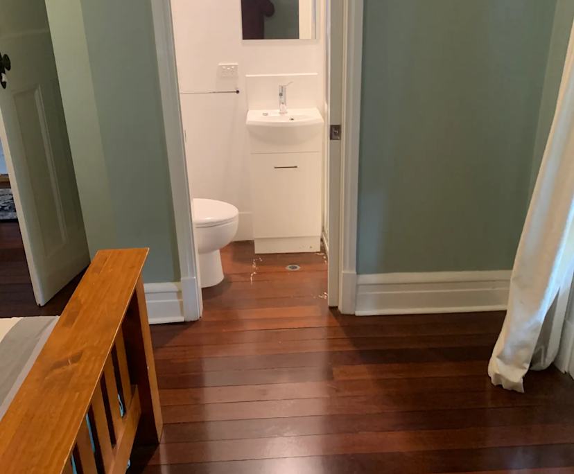 $485, Share-house, 3 bathrooms, Victoria Park WA 6100