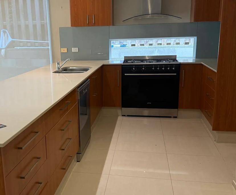 $265, Share-house, 4 bathrooms, Southport QLD 4215