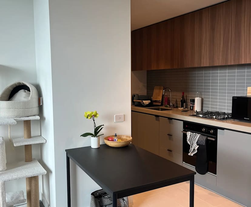 $325, Flatshare, 2 bathrooms, Alphington VIC 3078