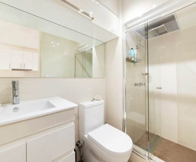 Room studio flat for rent