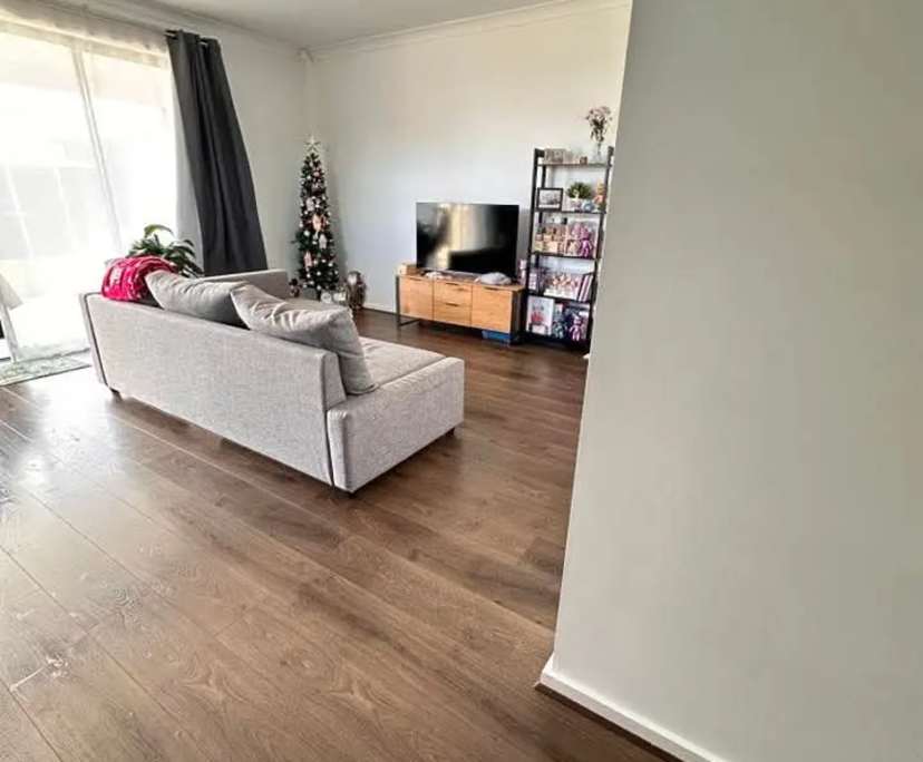 Furnished room with ensuite in a share house