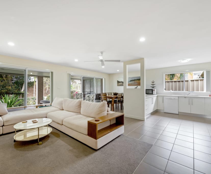 Furnished room in a share house