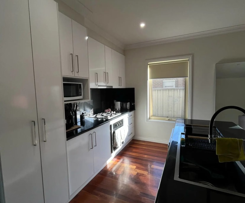 Unfurnished room in a share house