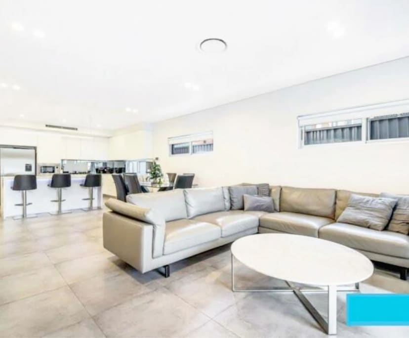 $250, Share-house, 5 bathrooms, Guildford NSW 2161