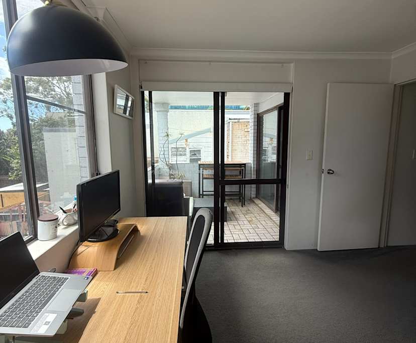 Whole property with 2 rooms for rent