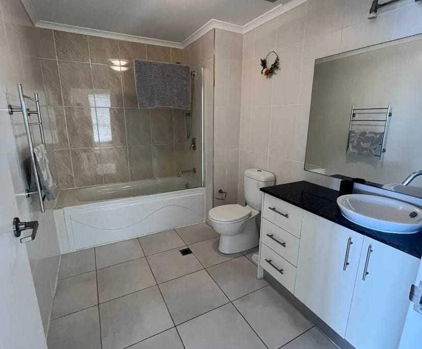 $230, Flatshare, 3 bathrooms, Innisfail QLD 4860