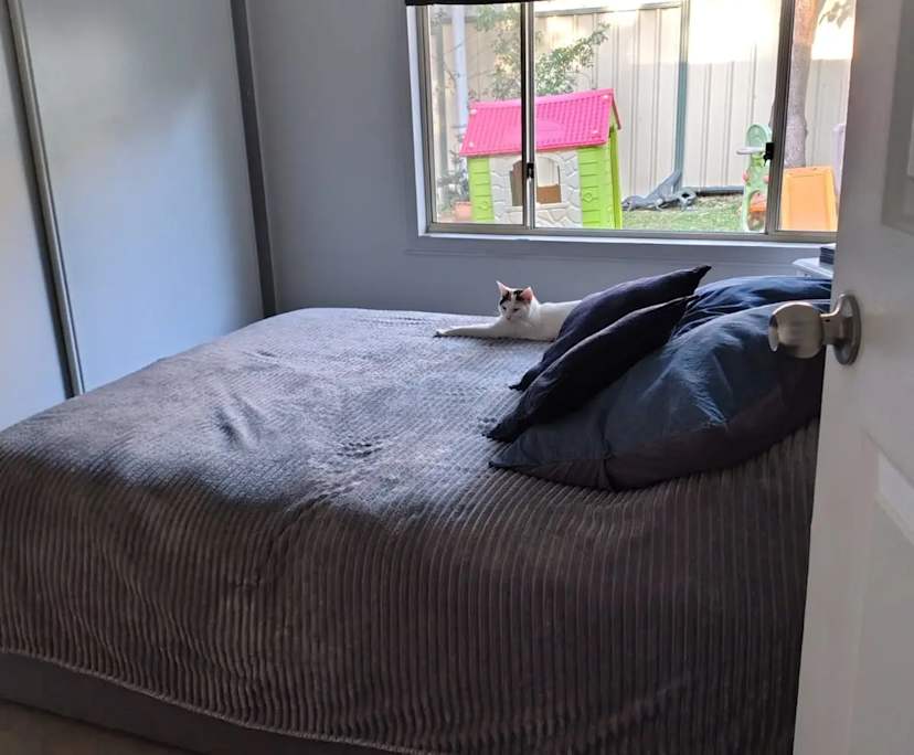 Furnished room granny flat for rent