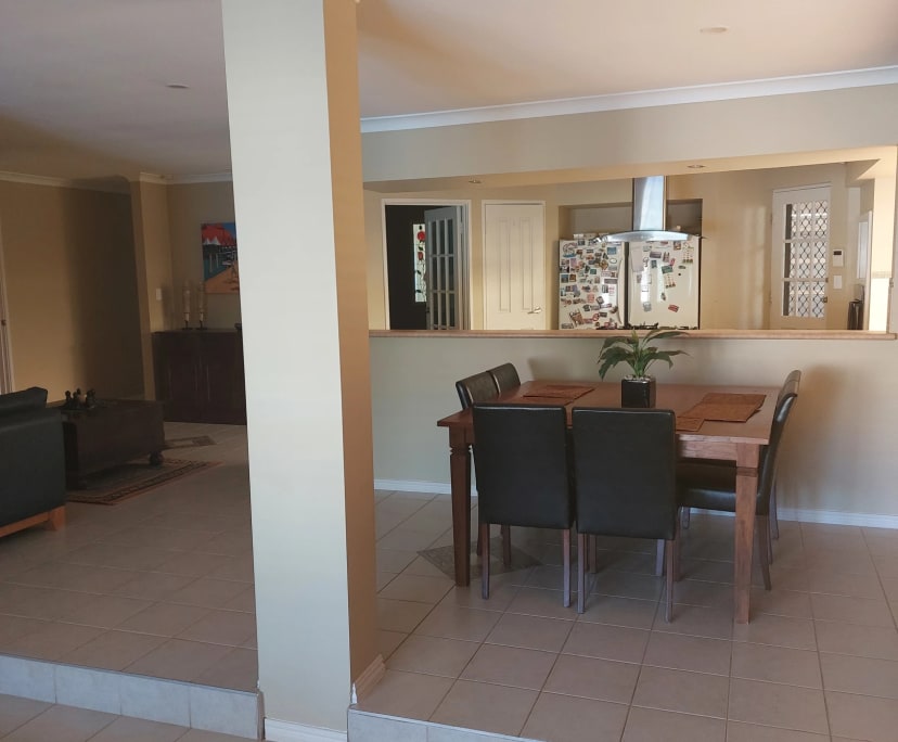 Room for Rent in Iluka, Perth 275, Furnished, Sha...