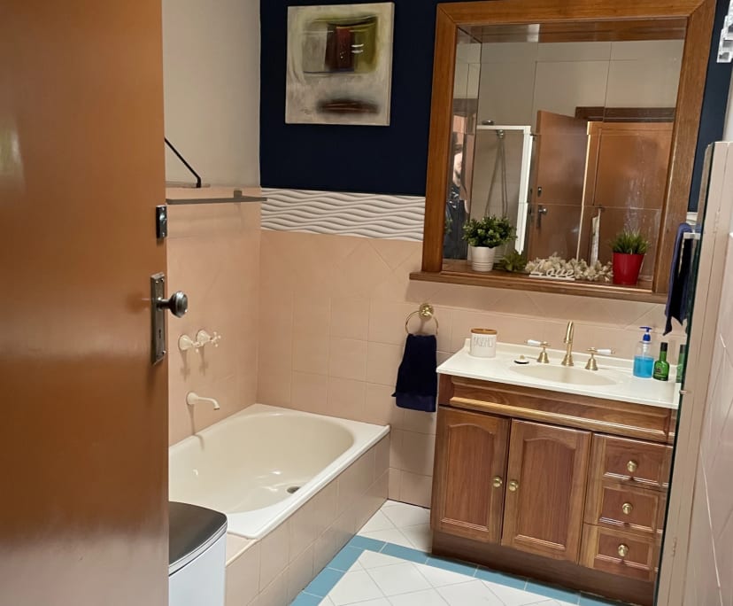 $300, Share-house, 6 bathrooms, Kingsville VIC 3012