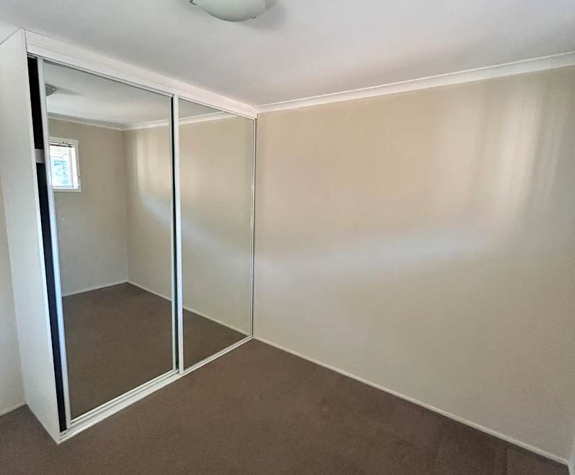 Unfurnished room in a flatshare
