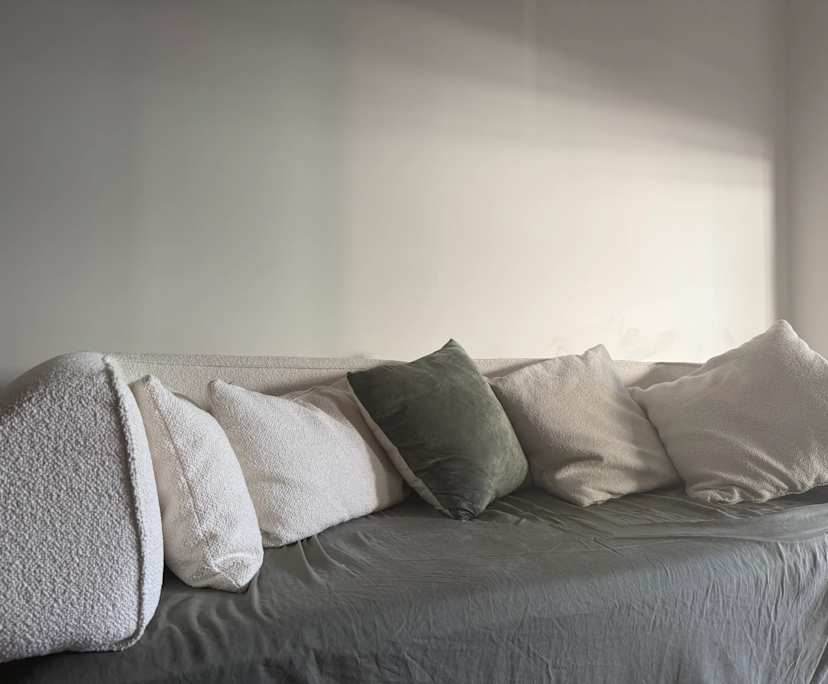 Furnished room with own bathroom