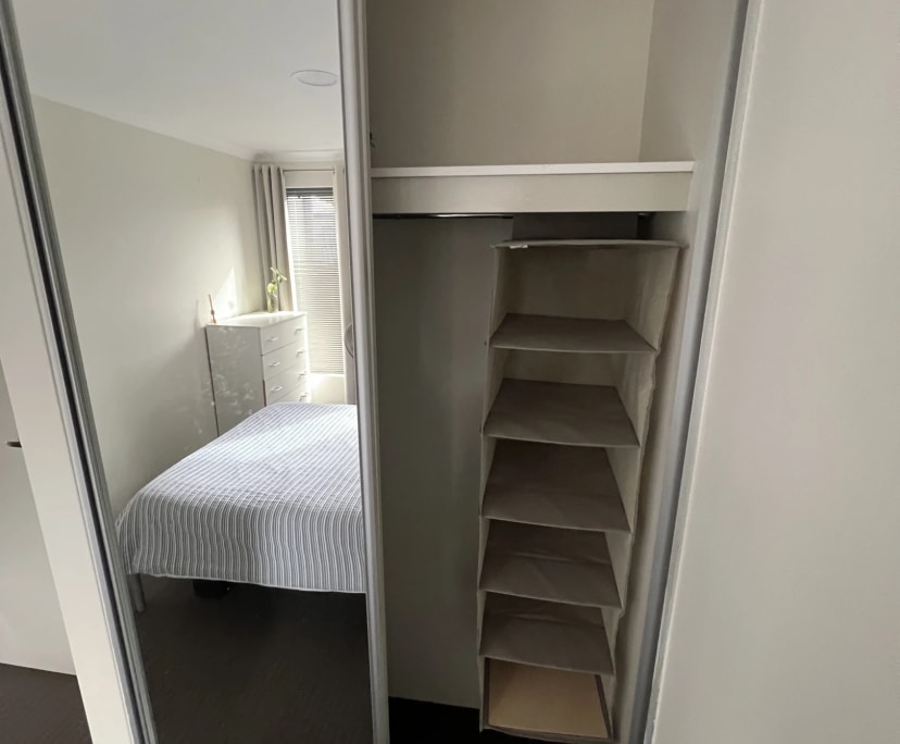 Furnished room in a share house