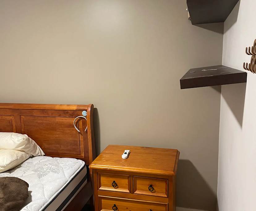 Furnished room in a share house