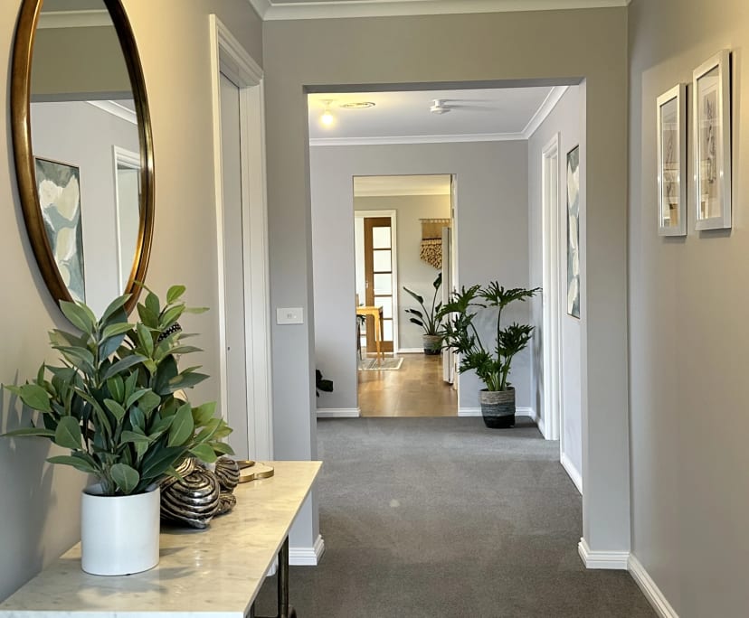 $300, Share-house, 4 bathrooms, Drouin VIC 3818