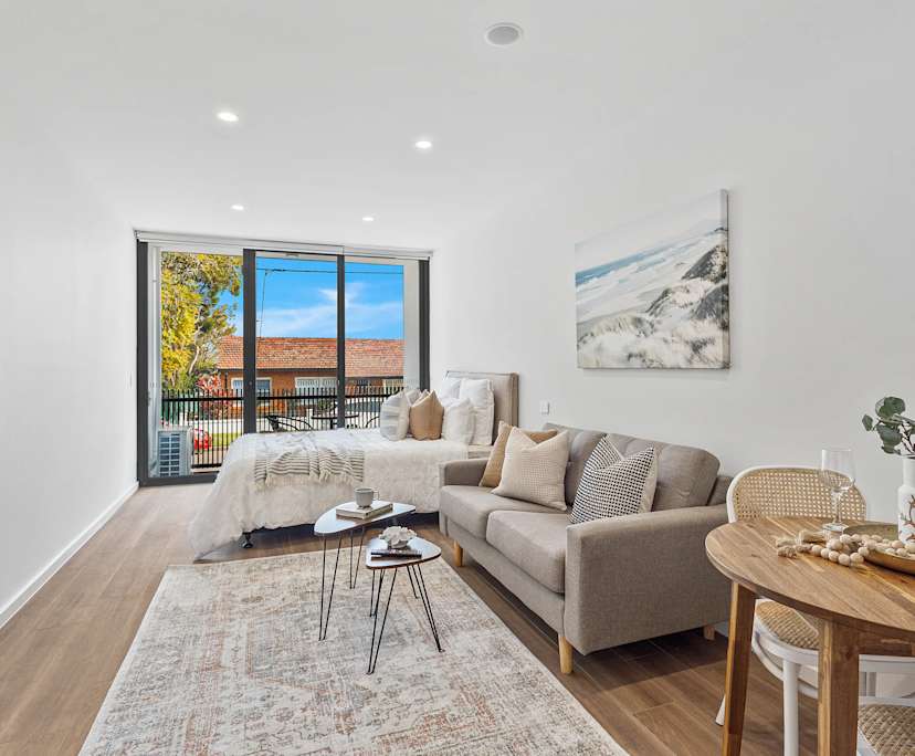 Furnished room studio flat for rent