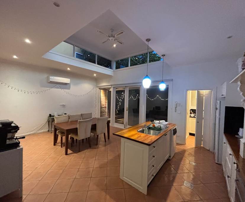 Unfurnished room in a share house