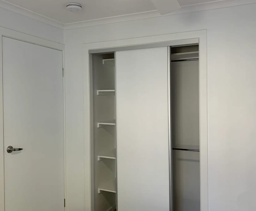 $825, Whole-property, 2 bathrooms, Burleigh Heads QLD 4220