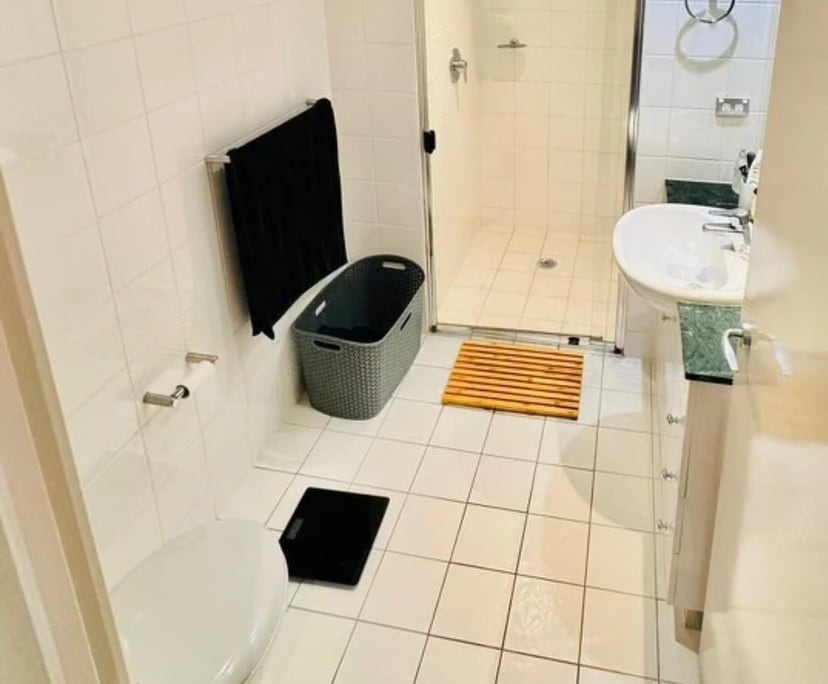 Furnished room with own bathroom