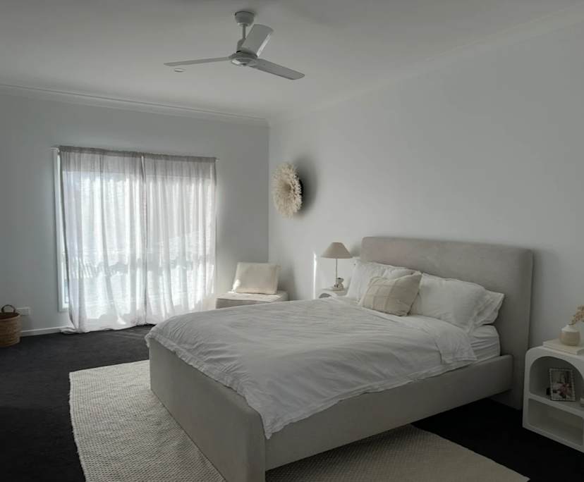 Room with ensuite in a share house