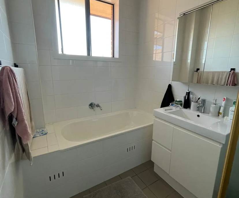 $300, Flatshare, 2 bathrooms, Arncliffe NSW 2205